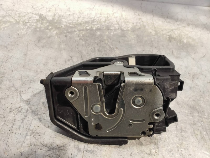 Recambio de motor cierre centralizado trasero izquierdo para bmw x3 (e83) 2.0d referencia OEM IAM 7167070  