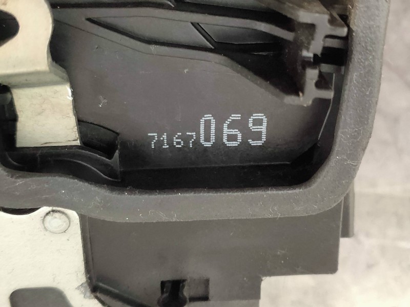 Recambio de motor cierre centralizado trasero izquierdo para bmw x3 (e83) 2.0d referencia OEM IAM 7167070  