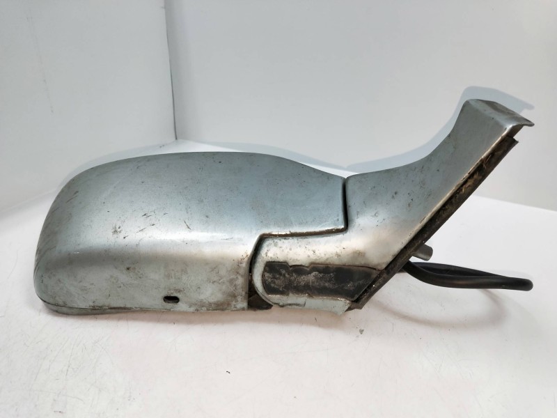 Recambio de retrovisor derecho para volvo serie 760 berlina/familiar referencia OEM IAM   ELECTRICO