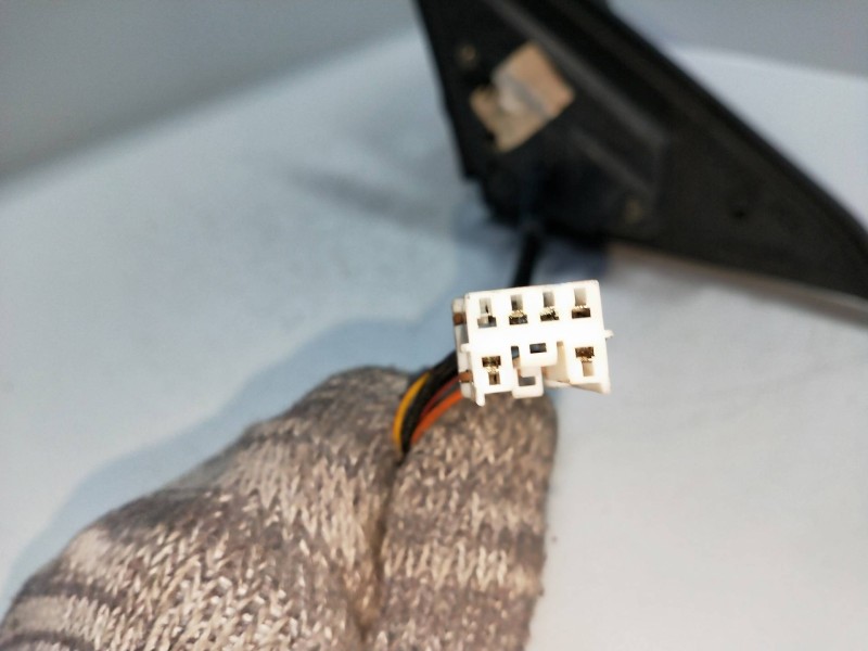 Recambio de retrovisor izquierdo para volvo v40 familiar 1.9 diesel cat referencia OEM IAM   ELECTRICO