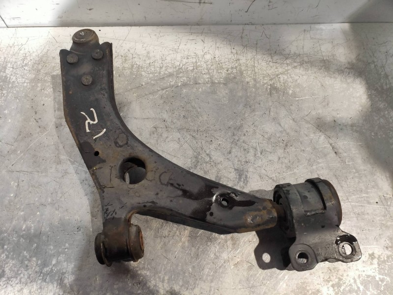 Recambio de brazo suspension inferior delantero izquierdo para volvo v50 familiar 1.6 d kinetic referencia OEM IAM   