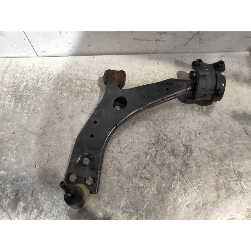 Recambio de brazo suspension inferior delantero izquierdo para volvo v50 familiar 1.6 d kinetic referencia OEM IAM   