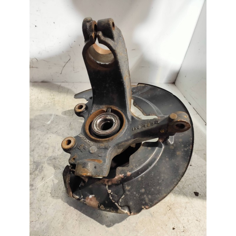 Recambio de mangueta delantera derecha para volvo v50 familiar 1.6 d kinetic referencia OEM IAM 3M513K170  