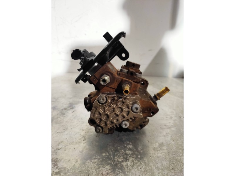 Recambio de bomba inyeccion para volvo v50 familiar 1.6 d kinetic referencia OEM IAM 0445010102 9683703780A 