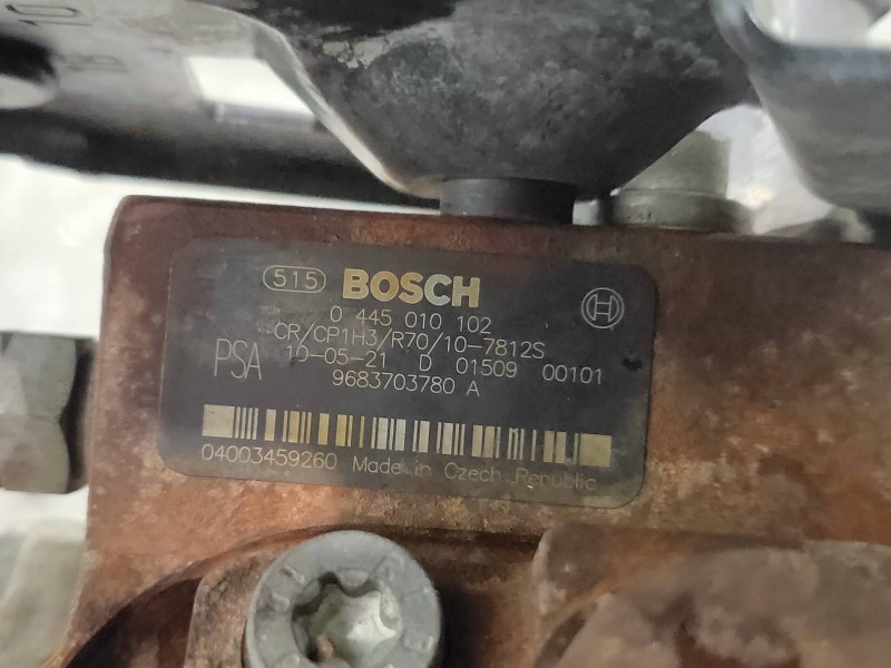 Recambio de bomba inyeccion para volvo v50 familiar 1.6 d kinetic referencia OEM IAM 0445010102 9683703780A 