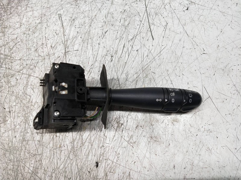 Recambio de mando luces para renault clio ii fase ii (b/cb0) authentique referencia OEM IAM   