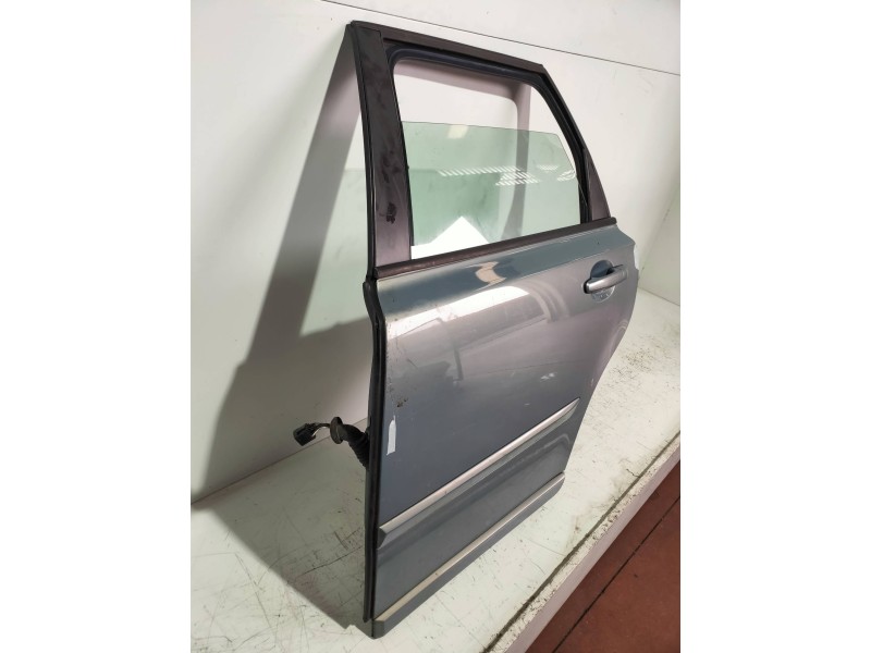 Recambio de puerta trasera izquierda para volvo v50 familiar 1.6 d kinetic referencia OEM IAM  5P 