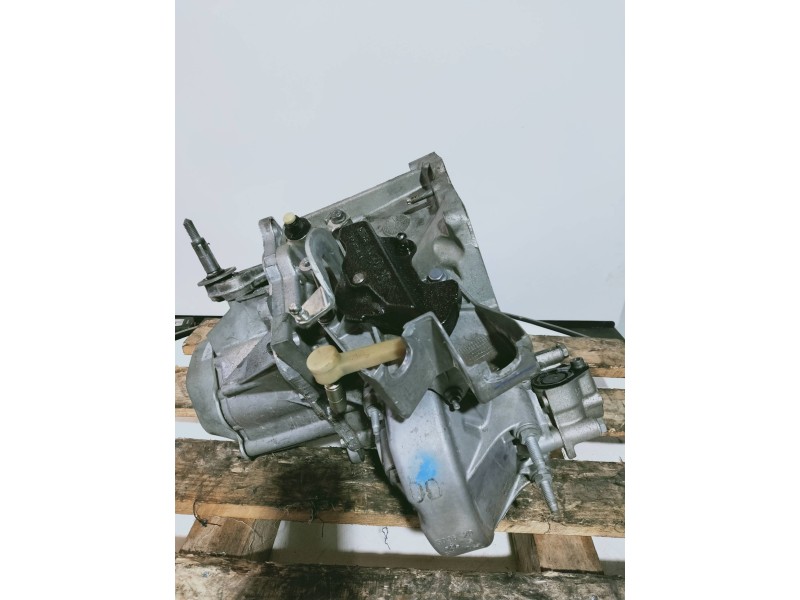 Recambio de caja cambios para peugeot 308 confort referencia OEM IAM 20DP55 2866754A 