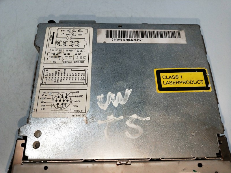 Recambio de sistema navegacion gps para volkswagen t5 transporter/furgoneta referencia OEM IAM 7H0035191A   Recambio de sistema navegacion gps para volkswagen t5 transporter/furgoneta referencia OEM IAM 7H0035191A