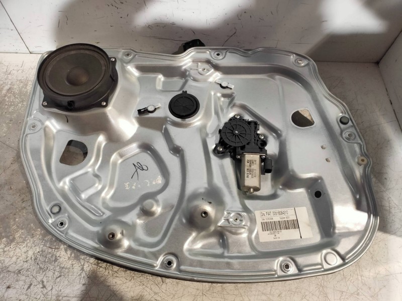 Recambio de elevalunas delantero izquierdo para lancia musa (184) platino referencia OEM IAM 00518084310 50046603 68826 