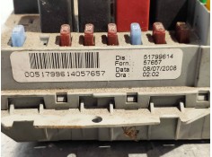 Recambio de caja reles / fusibles para lancia musa (184) platino referencia OEM IAM 51799614   2