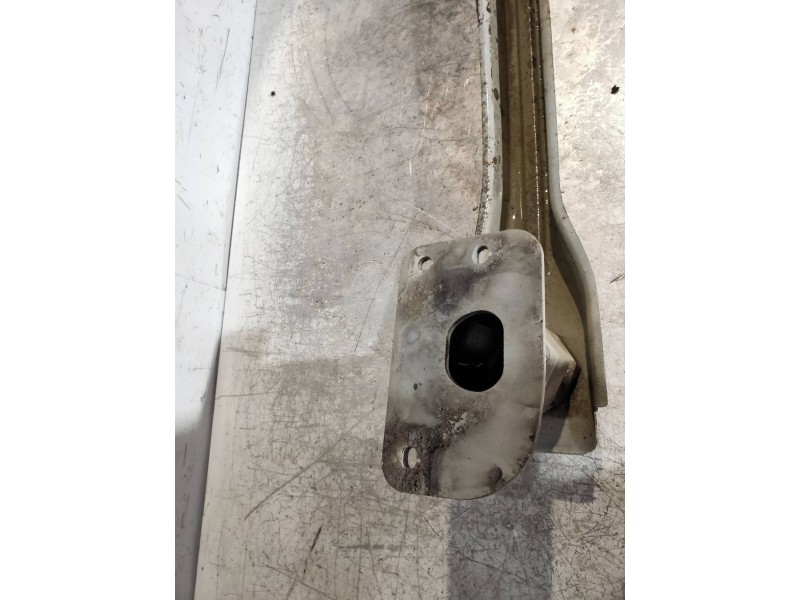 Recambio de refuerzo paragolpes trasero para lancia musa (184) platino referencia OEM IAM   