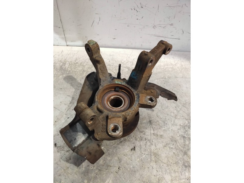 Recambio de mangueta delantera izquierda para lancia musa (184) platino referencia OEM IAM   