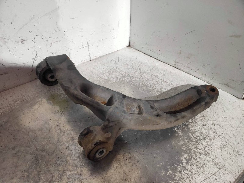 Recambio de brazo suspension inferior delantero derecho para volkswagen t6 transporter furgón largo ta referencia OEM IAM   7E84