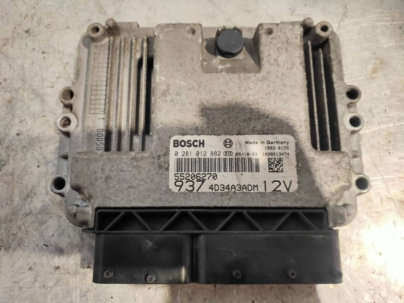Recambio de centralita motor uce para alfa romeo 147 (190) 1.9 jtd 120 distinctive referencia OEM IAM 0281012882 55206270 BOSCH