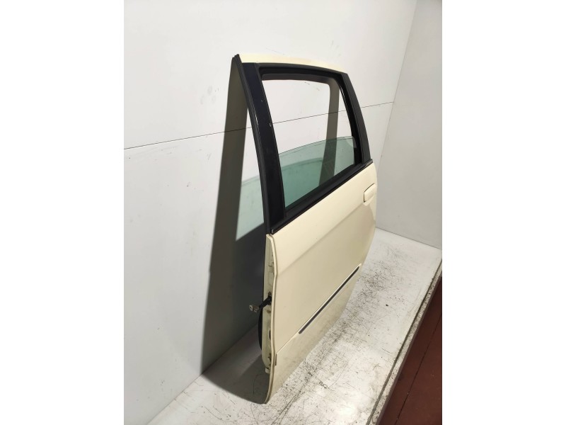 Recambio de puerta trasera izquierda para lancia musa (184) platino referencia OEM IAM   