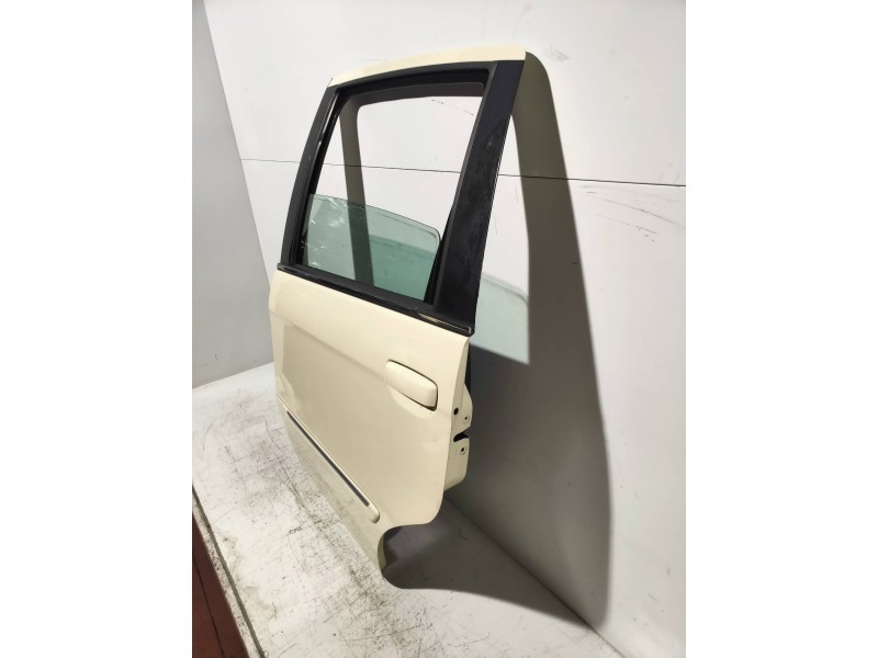 Recambio de puerta trasera izquierda para lancia musa (184) platino referencia OEM IAM   