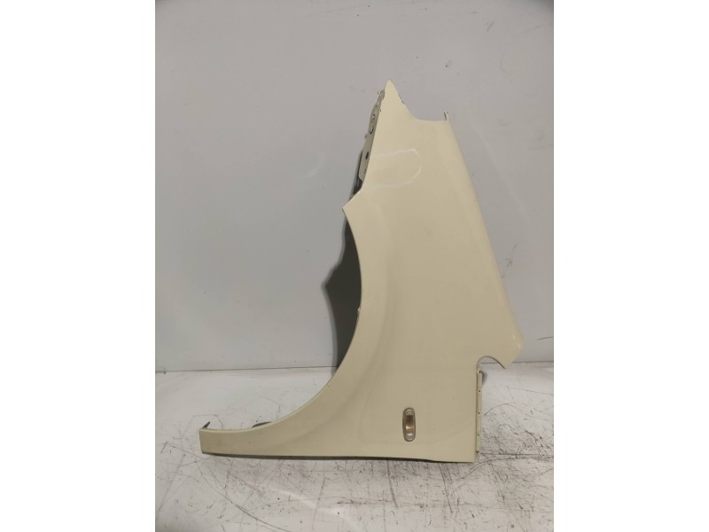 Recambio de aleta delantera izquierda para lancia musa (184) platino referencia OEM IAM   