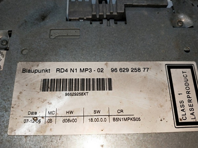 Recambio de sistema audio / radio cd para citroen c4 berlina collection referencia OEM IAM 7645138393  