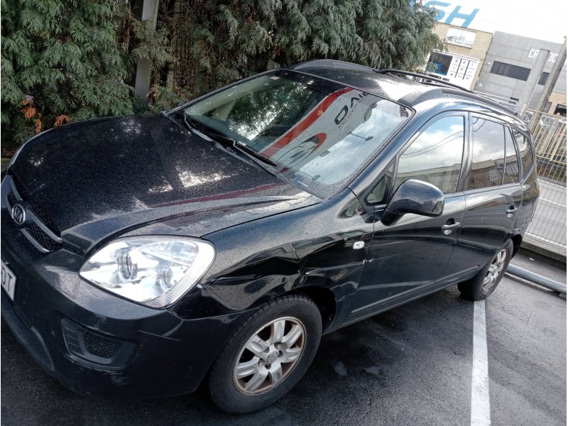 kia carens (un) del año 2008