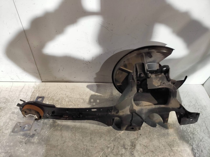 Recambio de mangueta trasera derecha para ford mondeo ber. (ca2) titanium referencia OEM IAM   