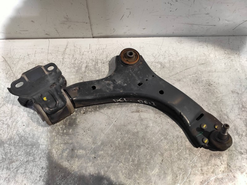 Recambio de brazo suspension inferior delantero derecho para ford mondeo ber. (ca2) titanium referencia OEM IAM 7G9N3A052 7G9N3A