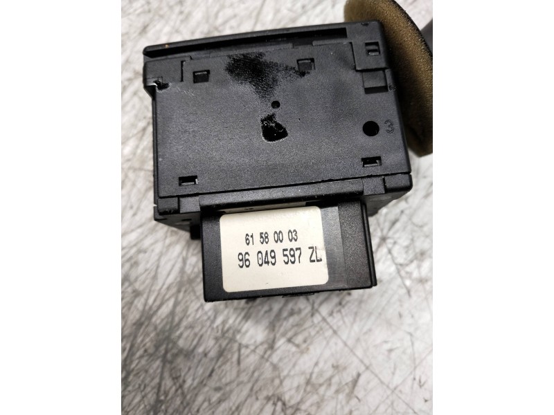 Recambio de mando limpia para citroen saxo 1.4 sx referencia OEM IAM 96049597ZL 61580003 