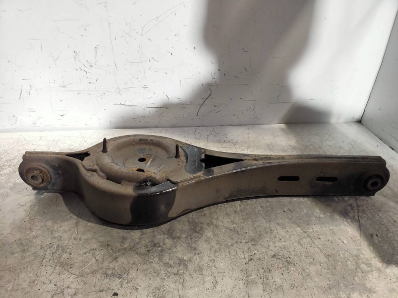 Recambio de brazo suspension superior trasero izquierdo para ford mondeo ber. (ca2) titanium referencia OEM IAM   