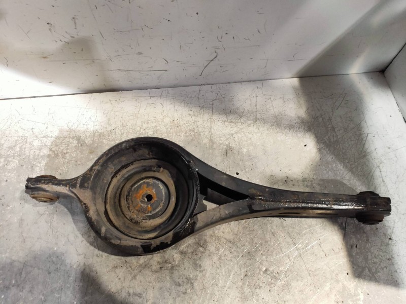 Recambio de brazo suspension superior trasero izquierdo para ford mondeo ber. (ca2) titanium referencia OEM IAM   