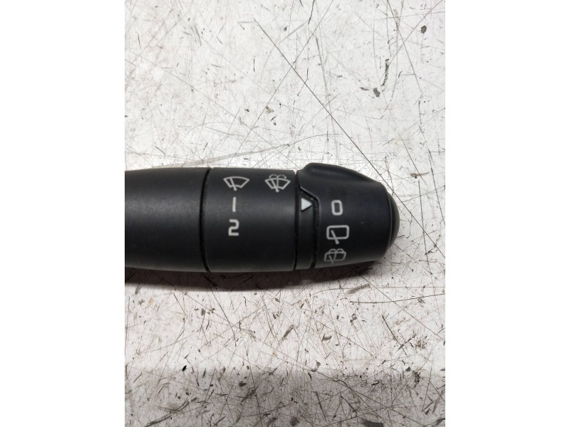 Recambio de mando limpia para renault clio ii fase ii (b/cb0) authentique referencia OEM IAM   