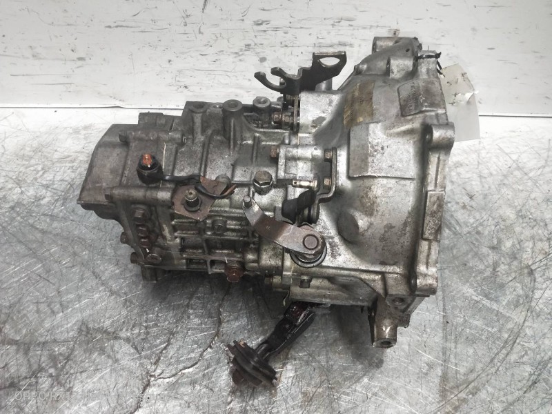 Recambio de caja cambios para mitsubishi santamo (hyundai) santamo confort referencia OEM IAM KW5M312TPXL WX0164 