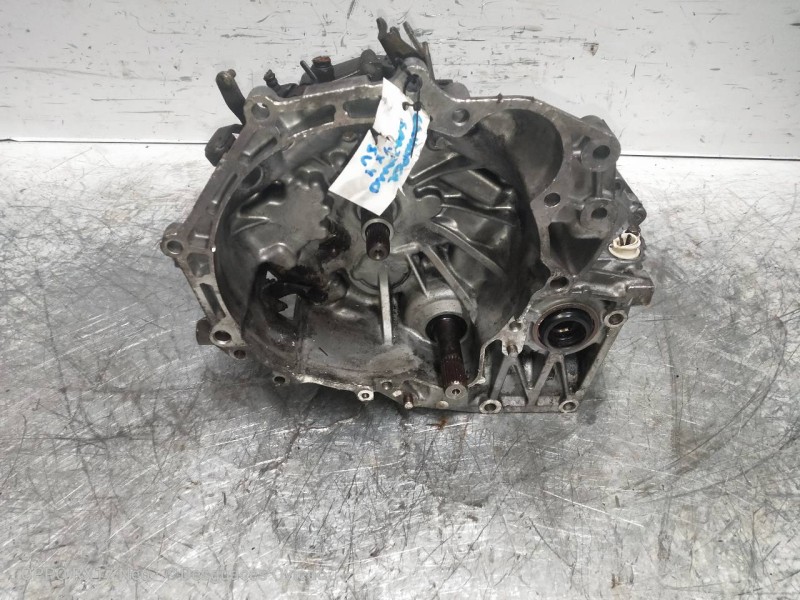 Recambio de caja cambios para mitsubishi santamo (hyundai) santamo confort referencia OEM IAM KW5M312TPXL WX0164 