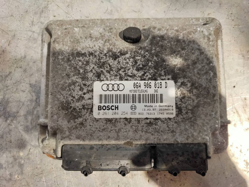Recambio de centralita motor uce para audi a3 (8l) 1.8 t ambiente referencia OEM IAM 0261204254 06A906018D 26SA4918 D02 BOSCH