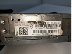 Recambio de sistema audio / radio cd para renault laguna iii 2.0 dci diesel fap referencia OEM IAM 281150004R   2