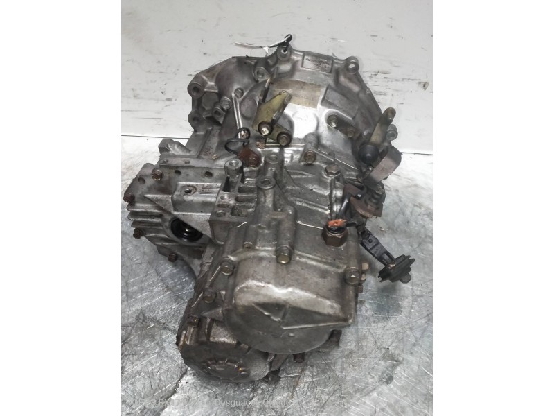 Recambio de caja cambios para mitsubishi santamo (hyundai) santamo confort referencia OEM IAM KW5M312TPXL WX0164 
