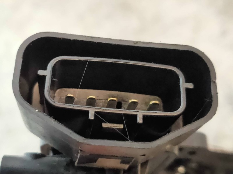 Recambio de motor cierre centralizado delantero izquierdo para peugeot 107 urban referencia OEM IAM   