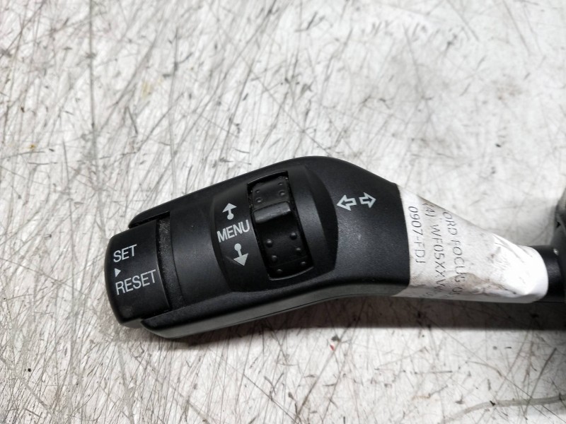 Recambio de mando luces para ford focus berlina (cap) trend referencia OEM IAM 4M5T13335  