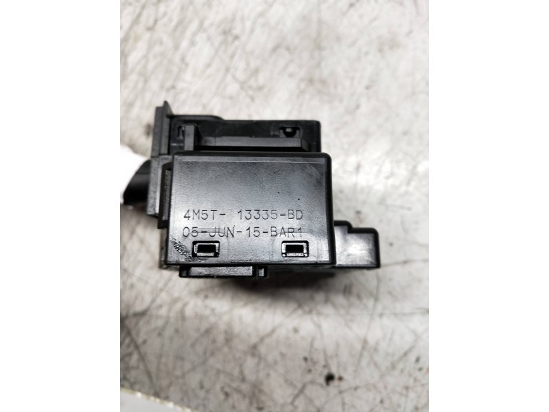 Recambio de mando luces para ford focus berlina (cap) trend referencia OEM IAM 4M5T13335  