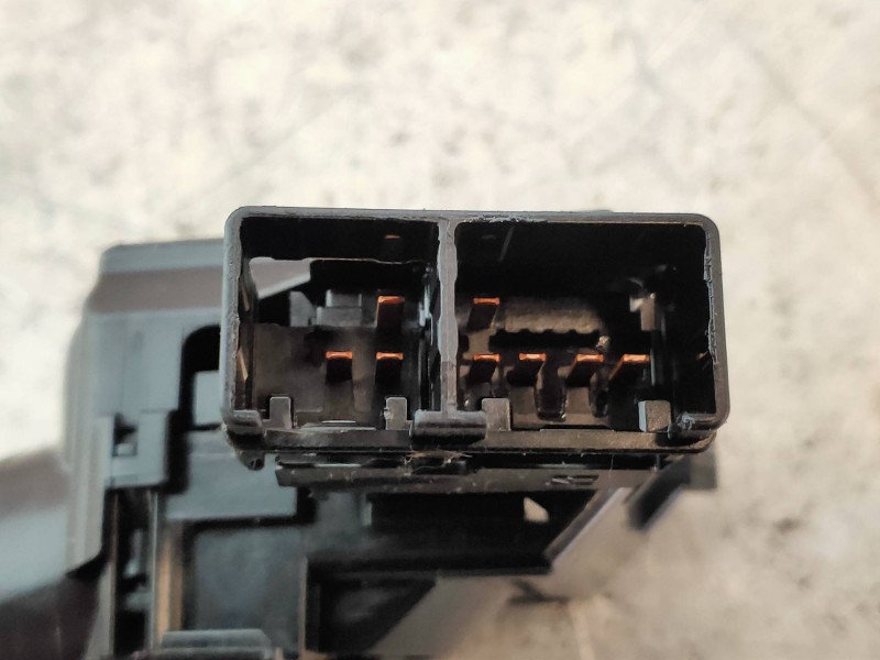 Recambio de mando limpia para peugeot 107 urban referencia OEM IAM   