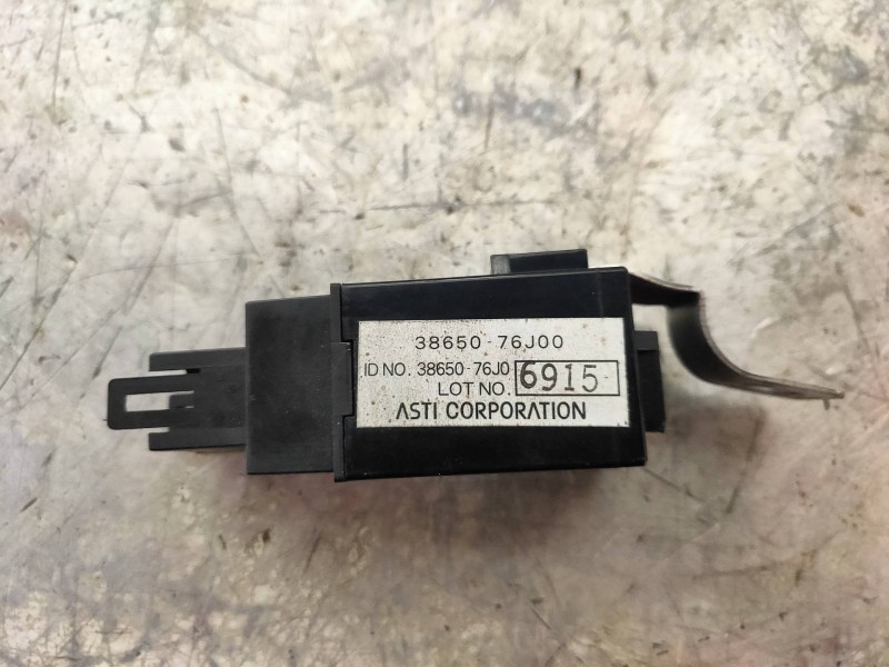 Recambio de modulo electronico para suzuki jimny sn (fj) hard top referencia OEM IAM 3865076J00  