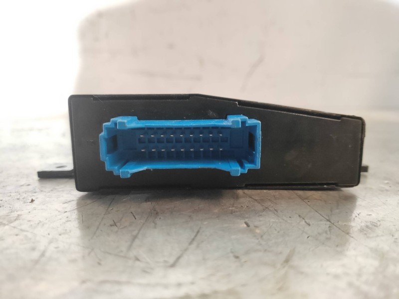 Recambio de centralita inmovilizador para suzuki jimny sn (fj) hard top referencia OEM IAM 3397084A10 216772448 9027143 