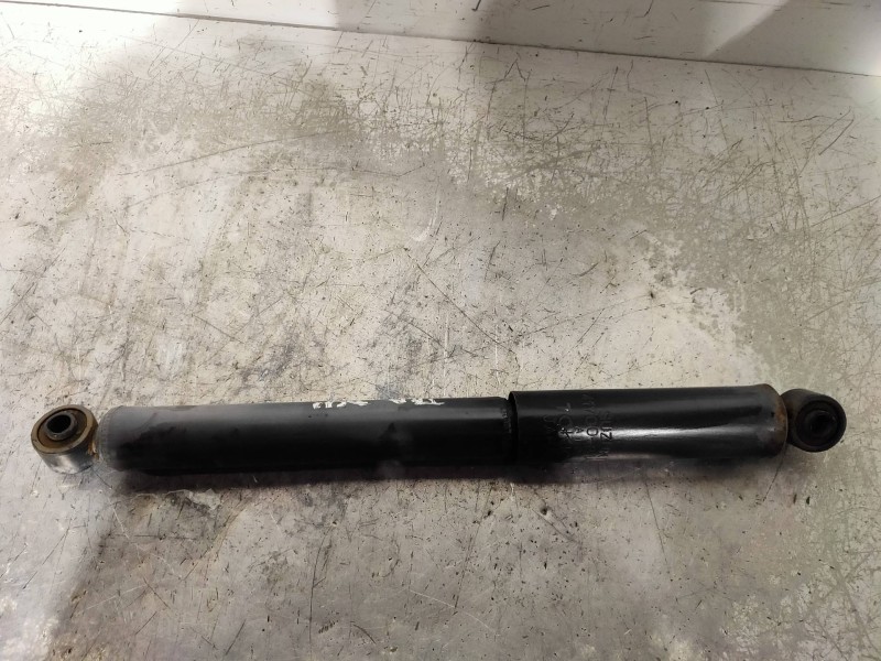 Recambio de amortiguador trasero derecho para suzuki jimny sn (fj) hard top referencia OEM IAM 4170081A01  