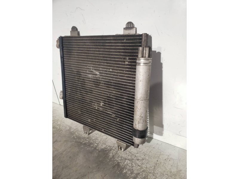 Recambio de condensador / radiador aire acondicionado para peugeot 107 urban referencia OEM IAM 884500H020A 879751H 