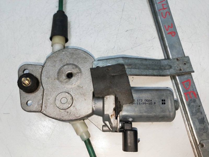 Recambio de elevalunas delantero derecho para alfa romeo 145 referencia OEM IAM 606096520  3P