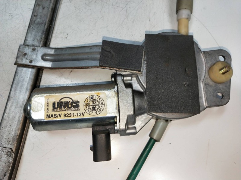 Recambio de elevalunas delantero izquierdo para alfa romeo 146 referencia OEM IAM 606096530  