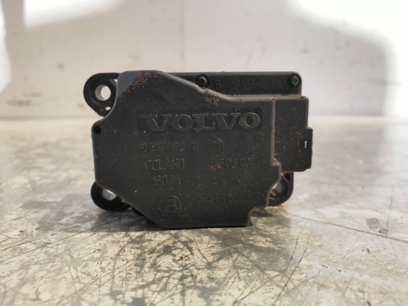 Recambio de motor apertura trampillas climatizador para volvo xc70 2.4 diesel cat referencia OEM IAM 30676511  