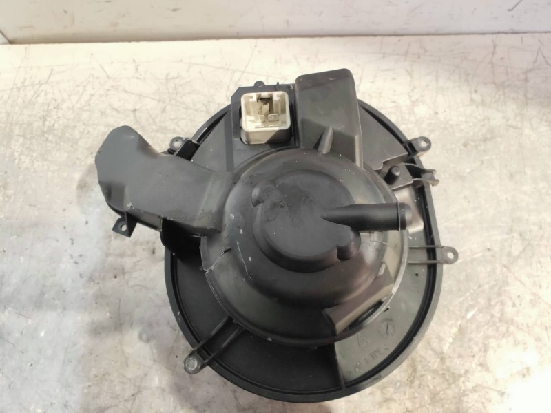 Recambio de motor calefaccion para volvo xc70 2.4 diesel cat referencia OEM IAM   