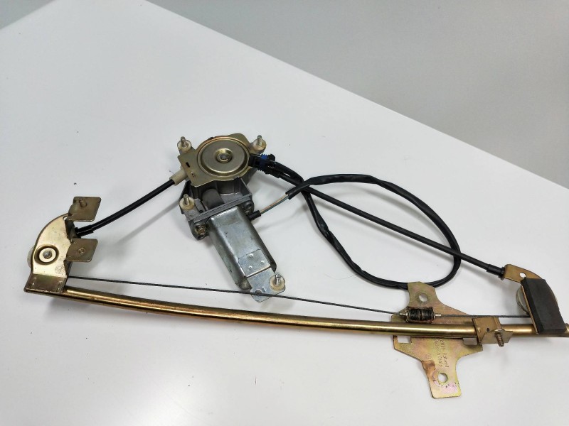 Recambio de elevalunas trasero derecho para alfa romeo 164 referencia OEM IAM   4P