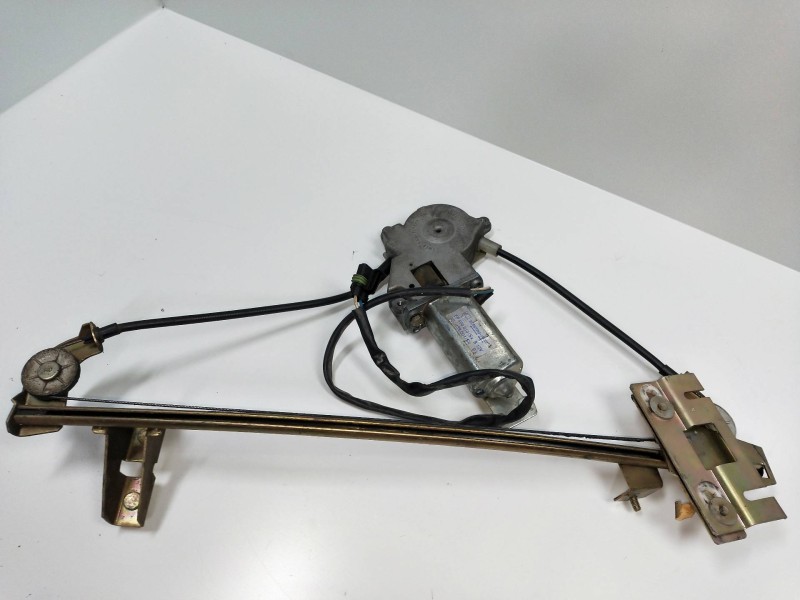 Recambio de elevalunas delantero izquierdo para alfa romeo 164 referencia OEM IAM   4P