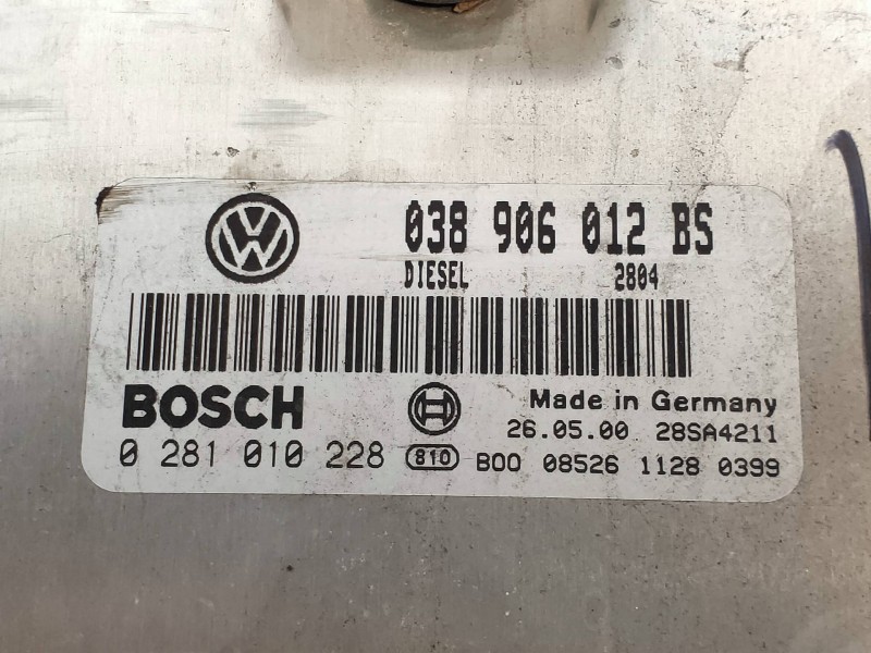 Recambio de centralita motor uce para seat leon (1m1) signo referencia OEM IAM 0281010228 038906012BS 28SA4211 BOSCH